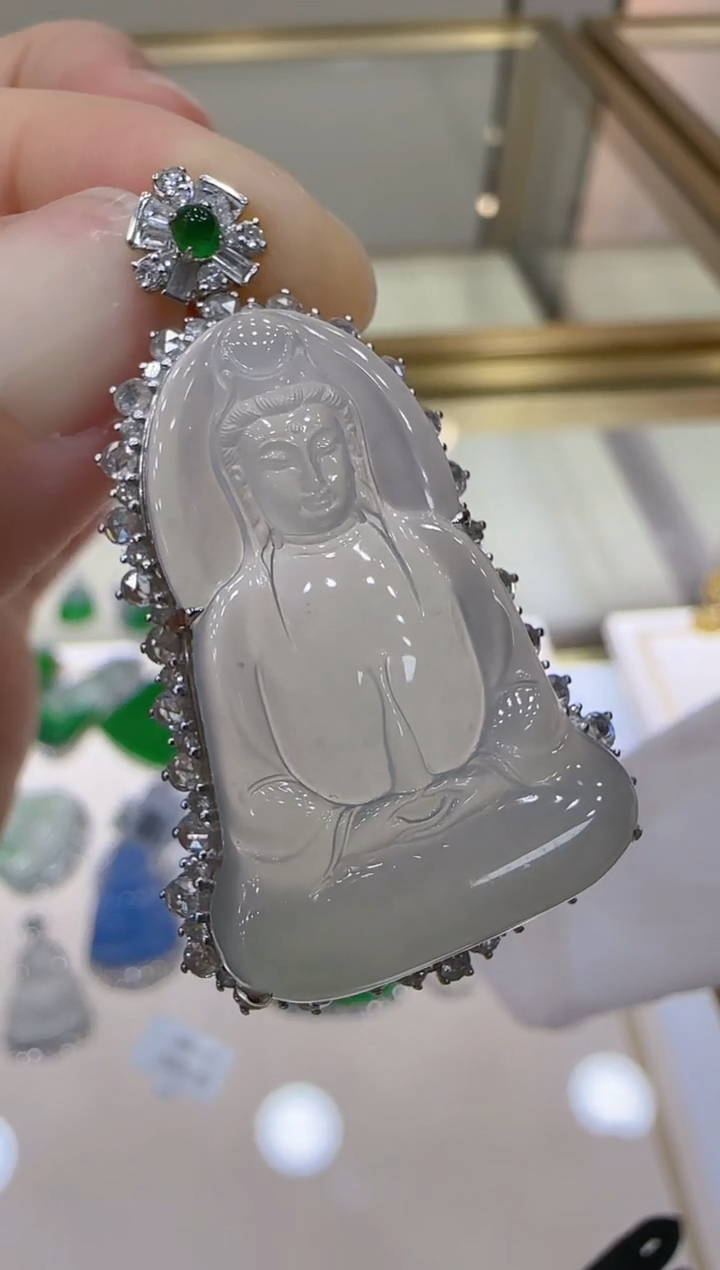 【闪购商品】翡翠吊坠(不含链)18K金镶嵌团购多样性发一件