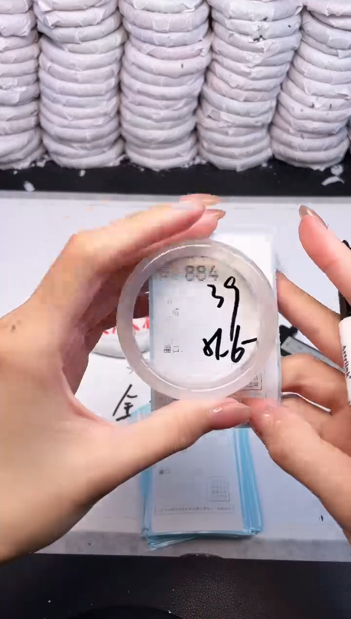 手镯玛瑙/玉髓未镶嵌884