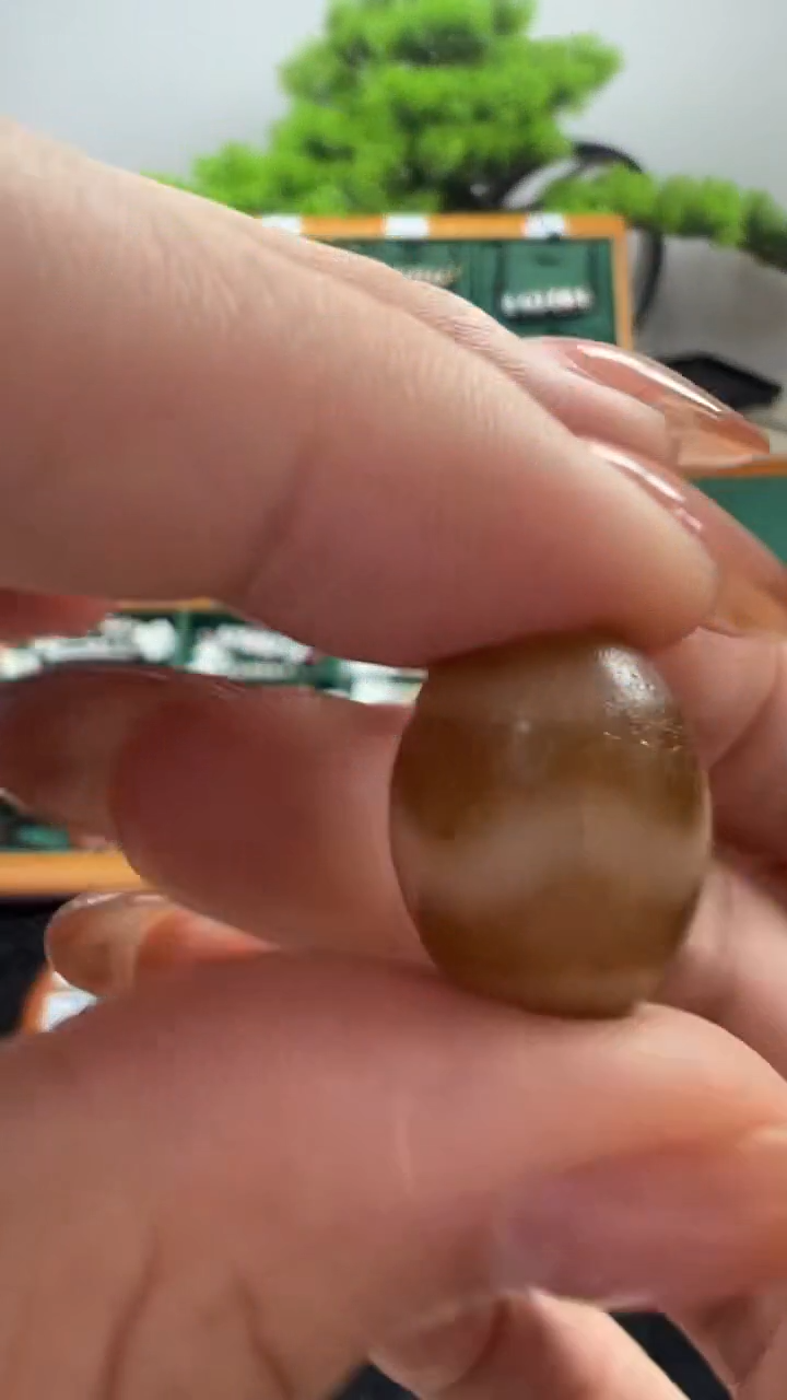 玛瑙/玉髓（覆膜）颈饰未镶嵌35.（微瑕随机发货）