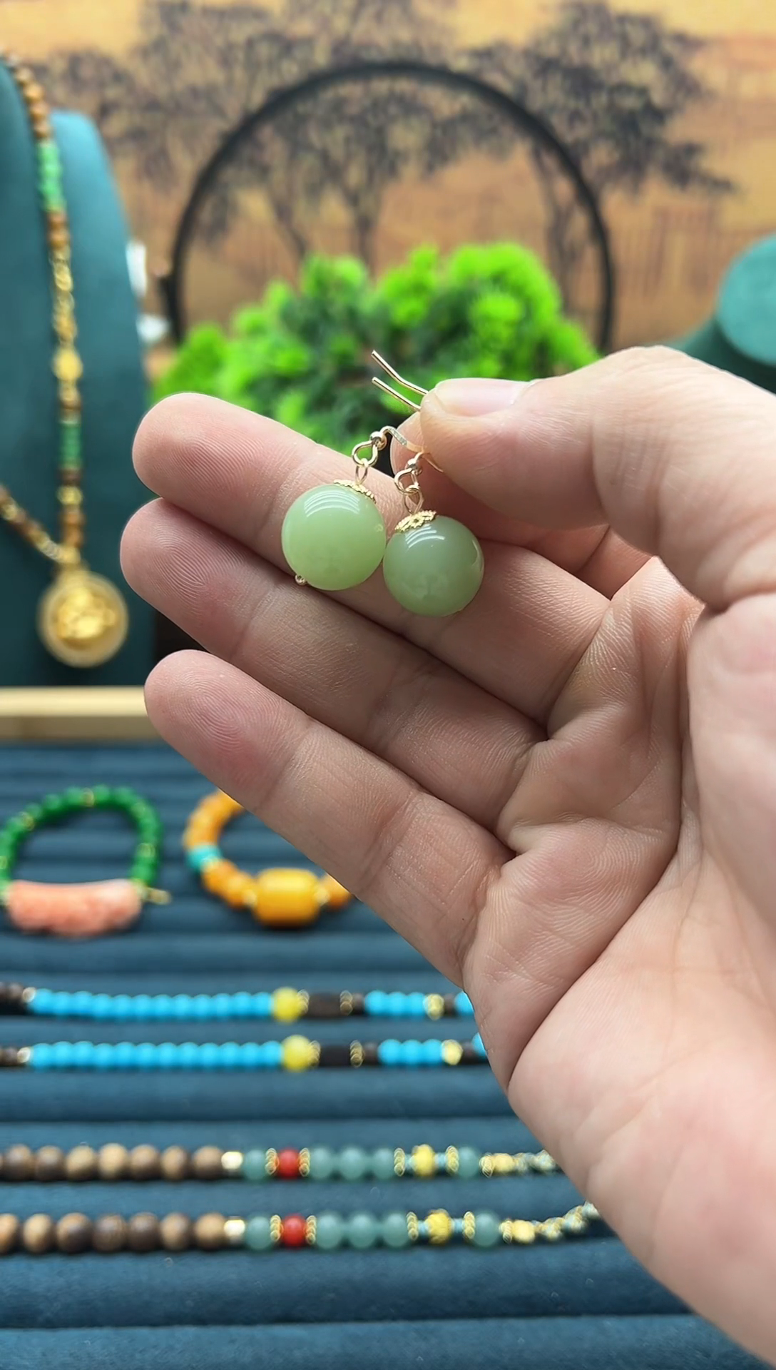 【闪购商品】和田玉耳饰14K金镶嵌E175      