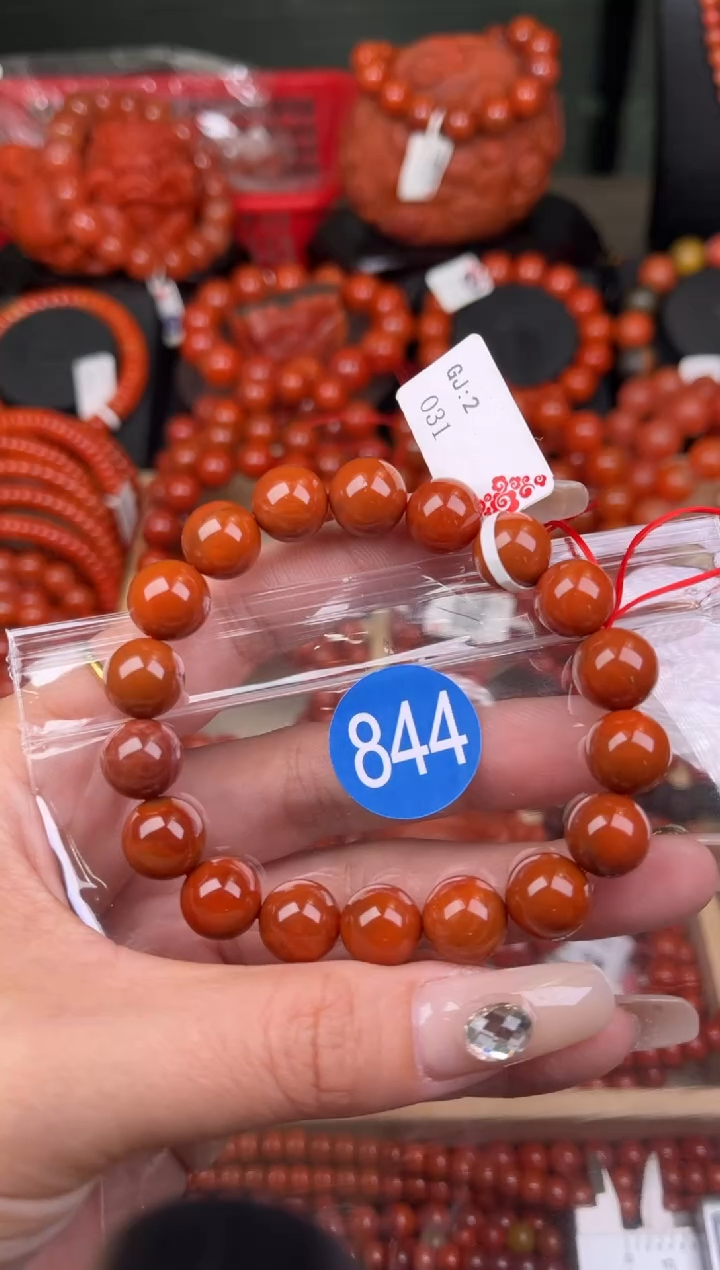 南红玛瑙未镶嵌珠宝奇石844-10+