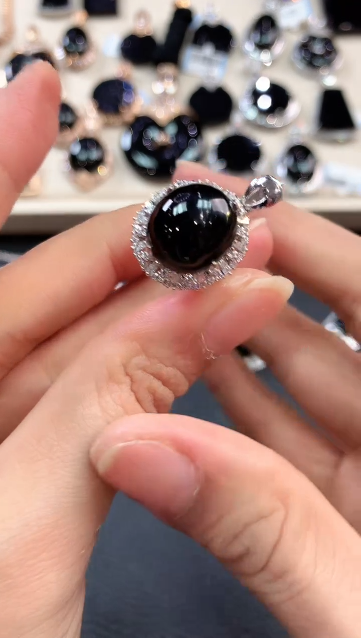 【闪购商品】翡翠戒指18K金镶嵌n121       