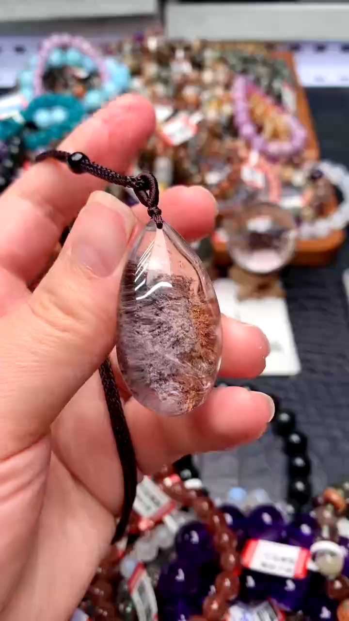 【闪购商品】水晶吊坠(赠链)未镶嵌天然107