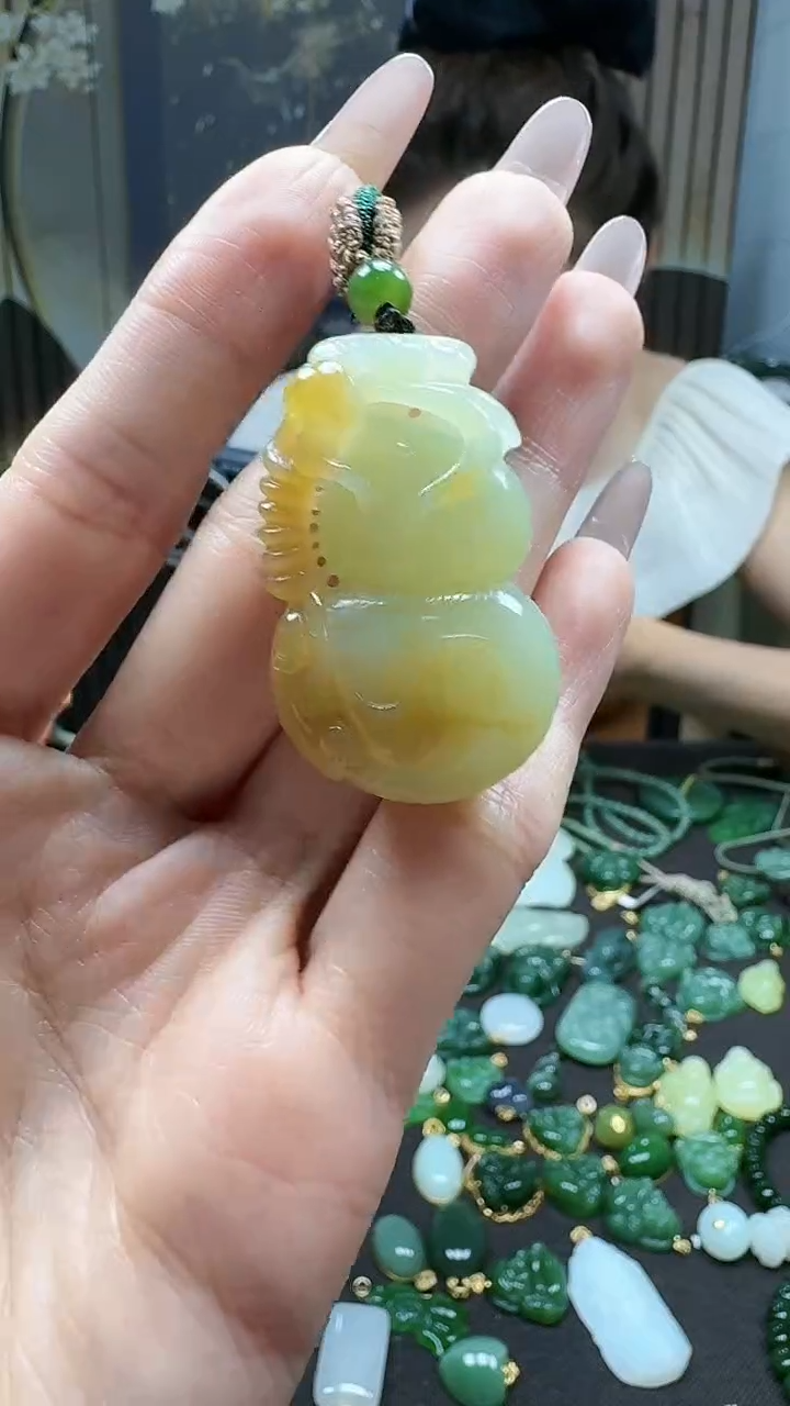 未镶嵌和田玉挂件1