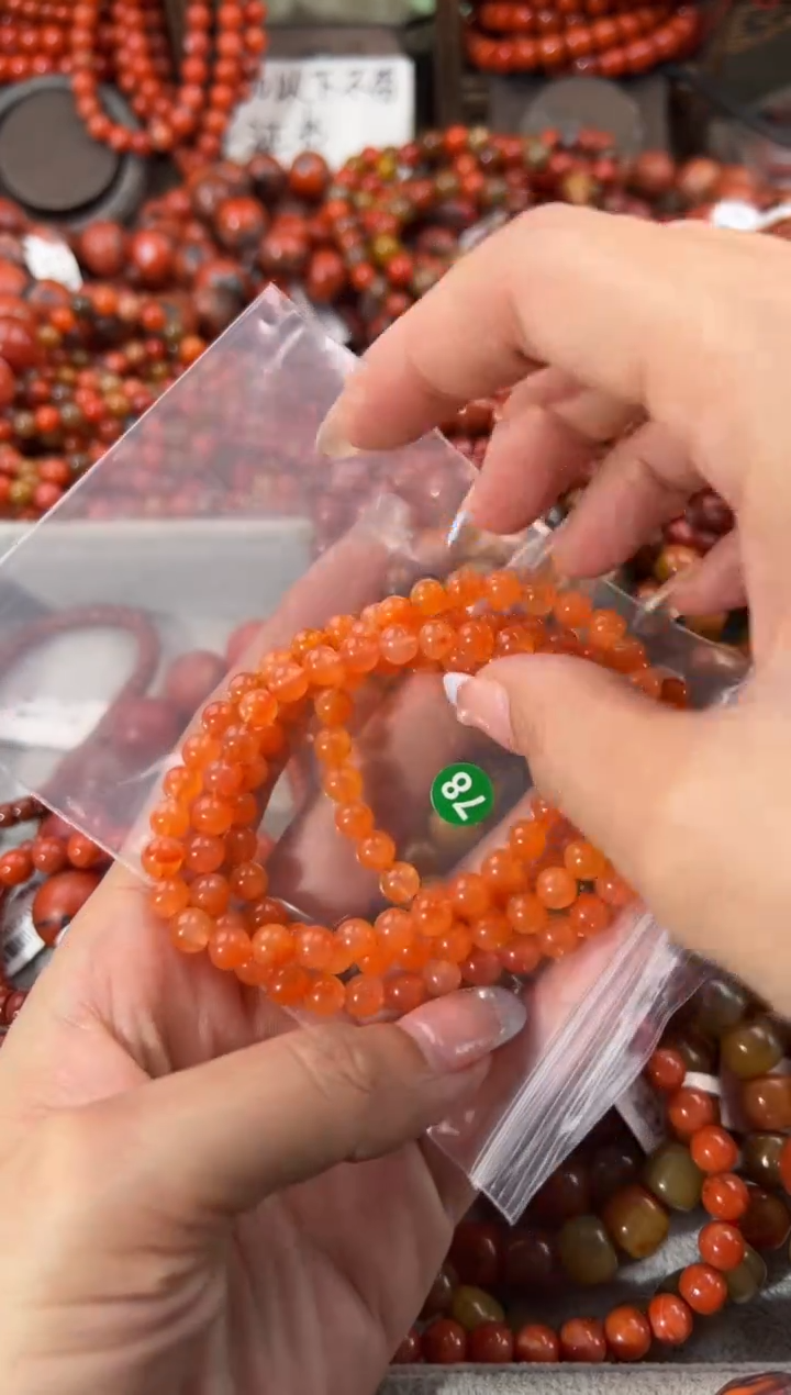 未镶嵌手串南红玛瑙6+