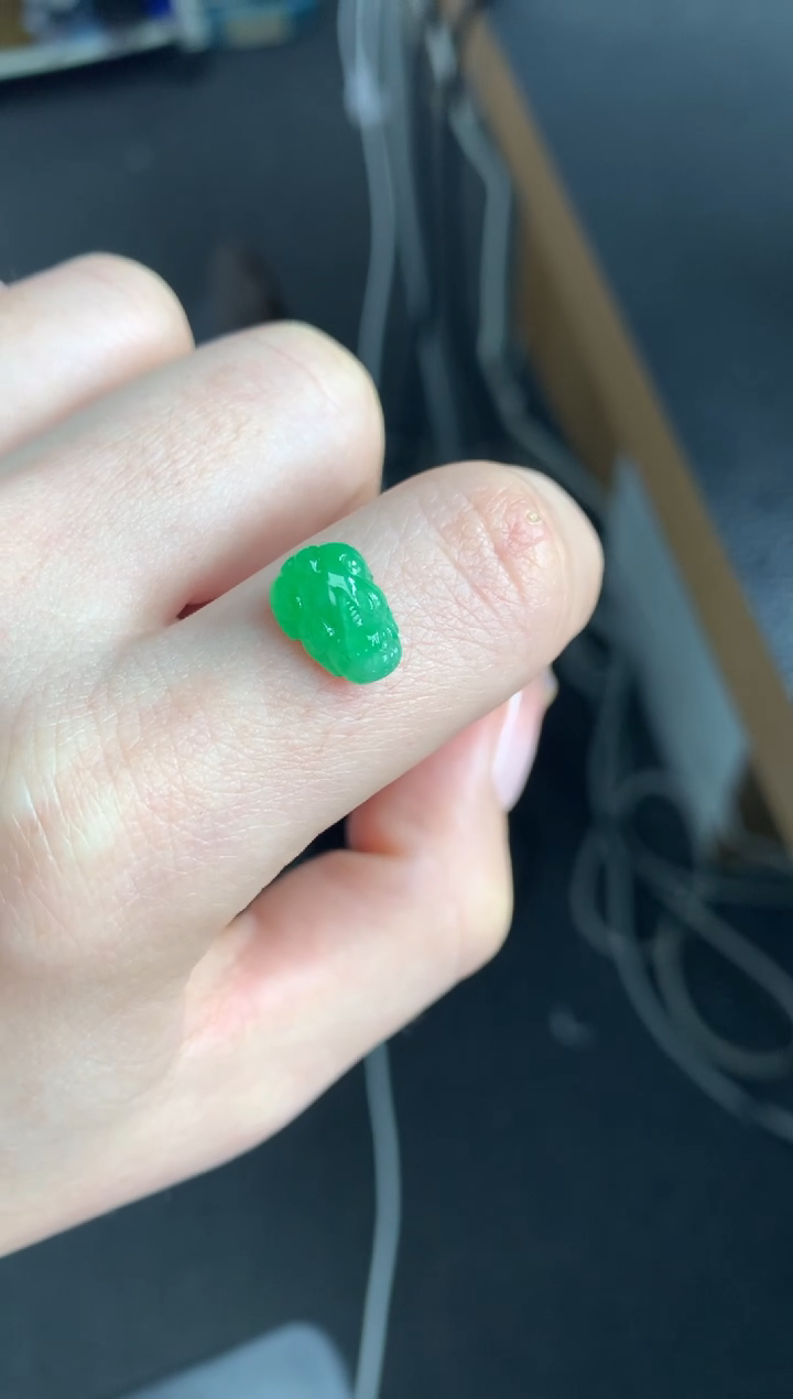 【闪购商品】定制翡翠未镶嵌貔貅