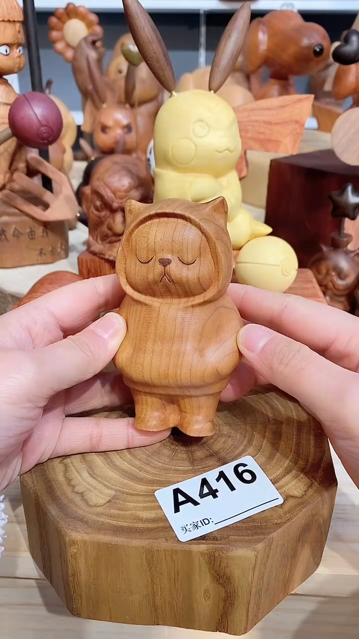 【闪购商品】木木雕摆件可爱卡通