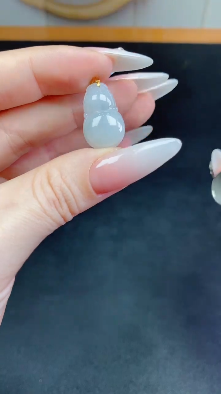 【闪购商品】翡翠挂件18K金镶嵌葫芦多人@@CMT1420-8