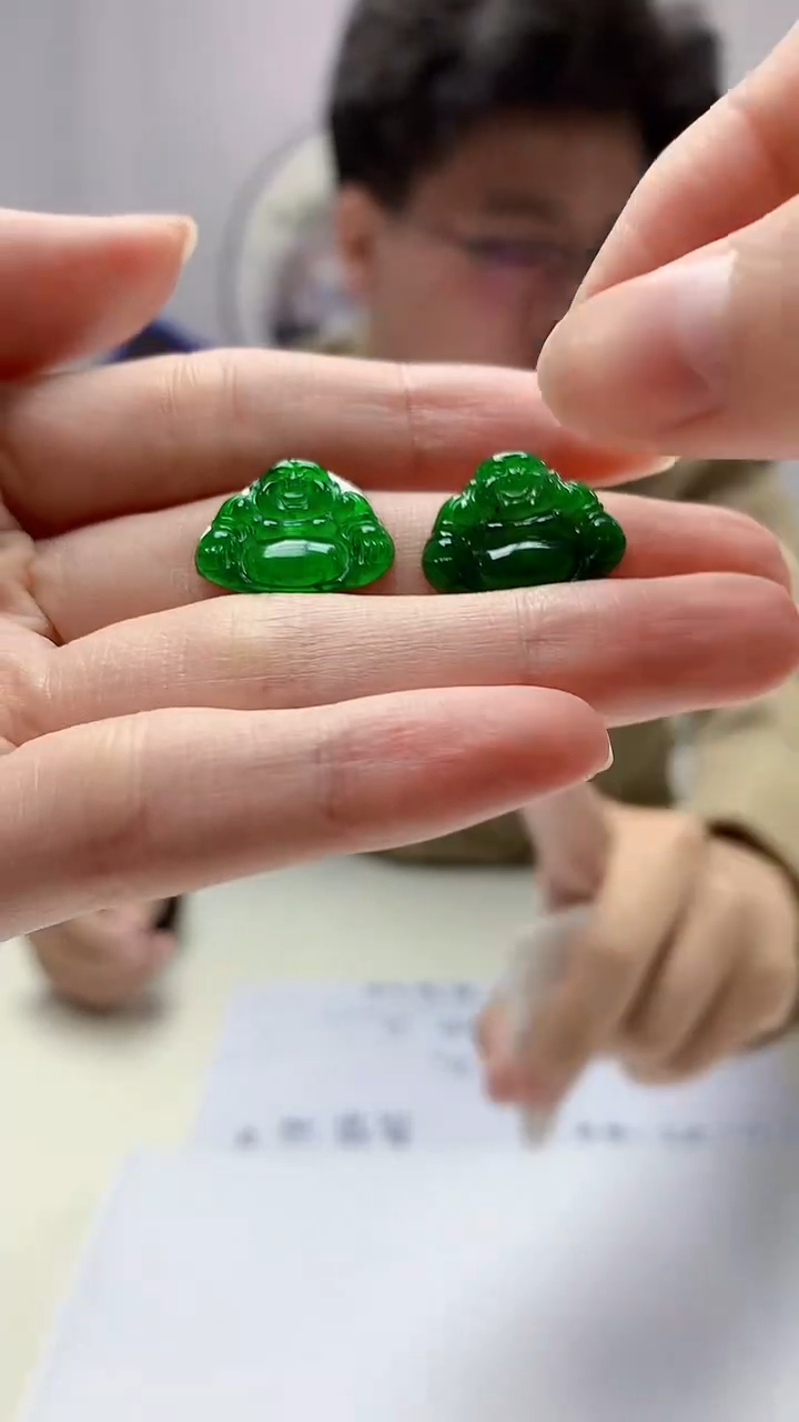 【闪购商品】定制翡翠未镶嵌4688zm-毛货两个佛公一套124