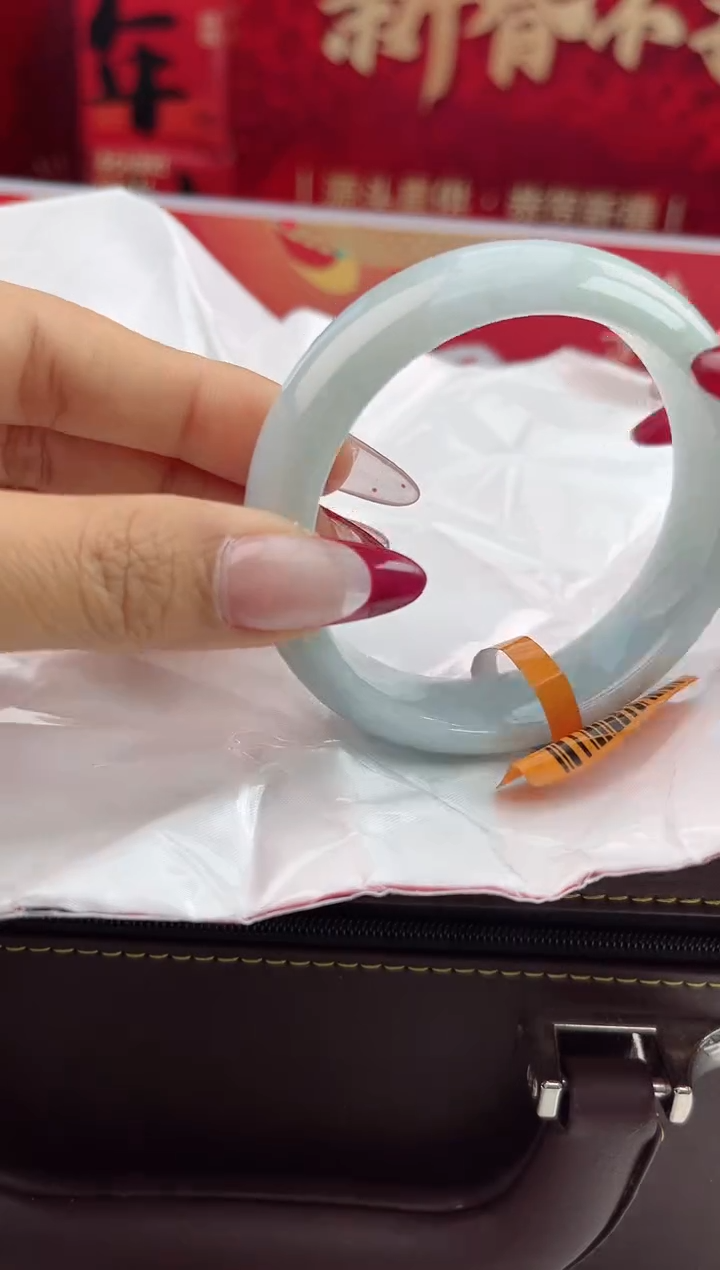 【闪购商品】翡翠手镯未镶嵌翡翠手镯4