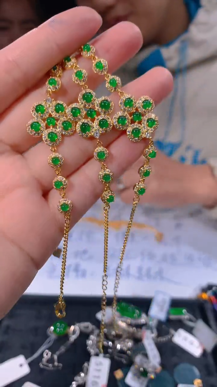 【闪购商品】定制翡翠未镶嵌42多样性发货（发其一）