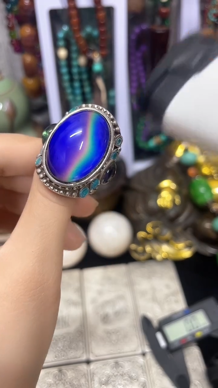 摆件主播推荐如图所示