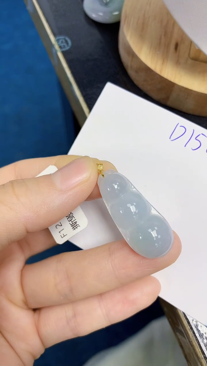 颈饰未镶嵌翡翠天然缅甸翡翠A货翡翠百元以上9元证书费自理