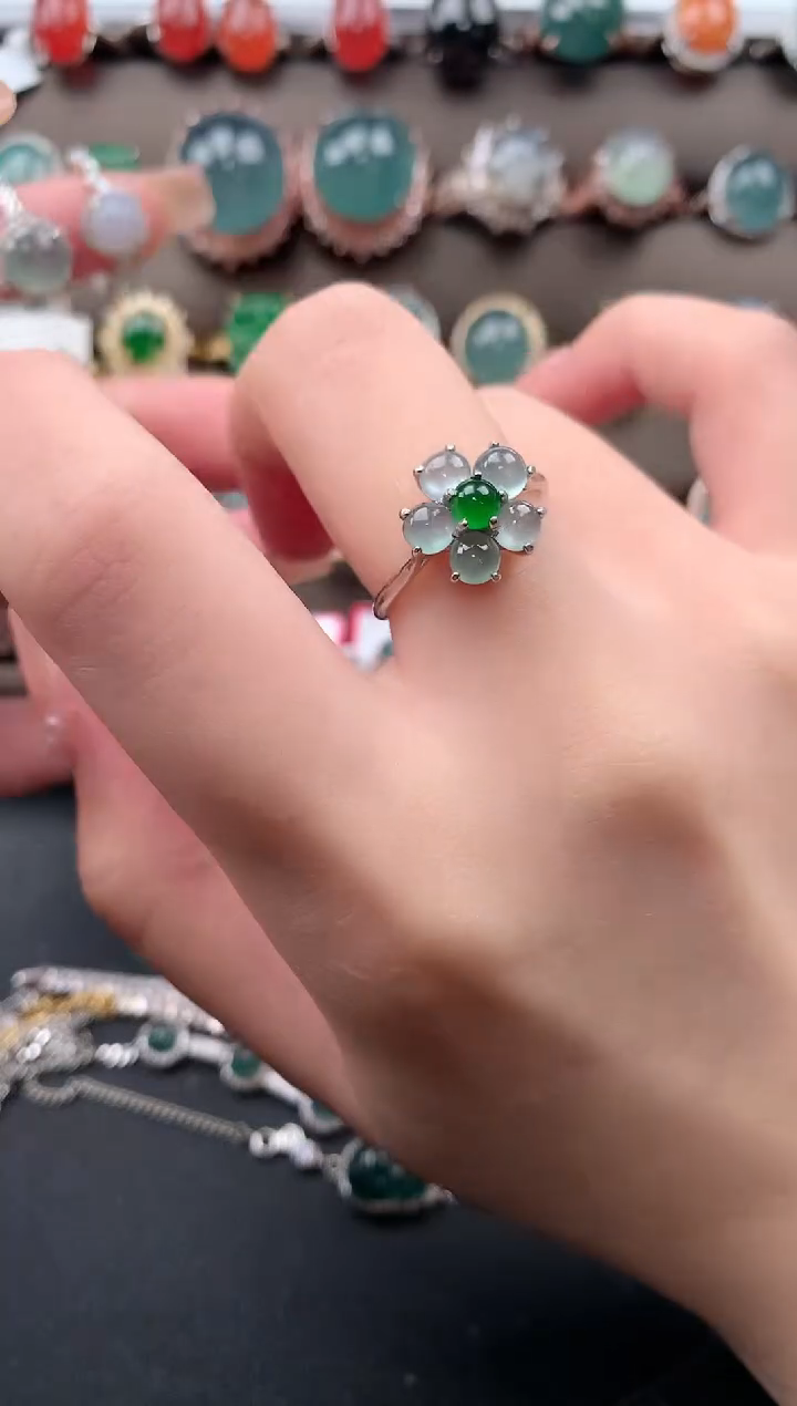 【闪购商品】翡翠戒指银S925镶嵌51241