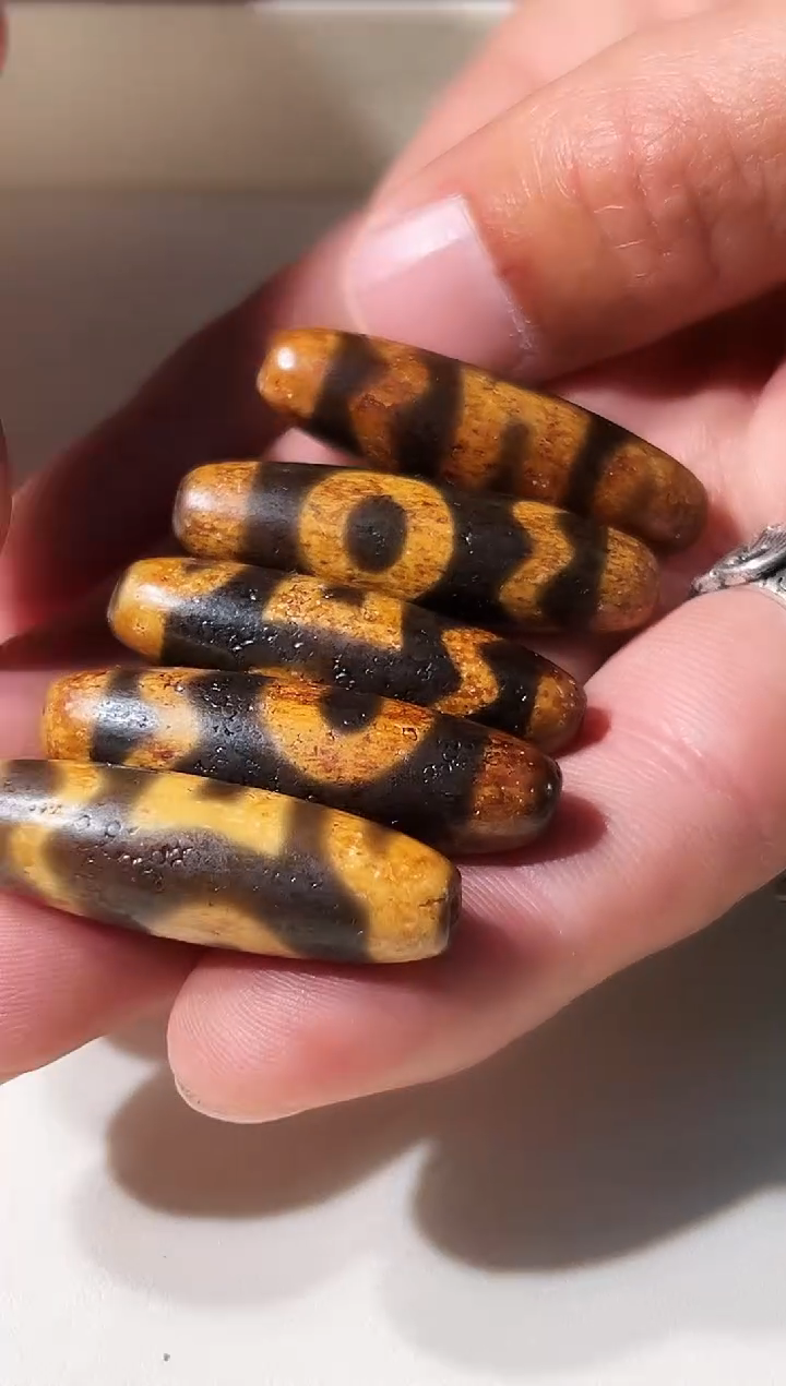 未镶嵌单珠玛瑙/玉髓火活动三眼单珠