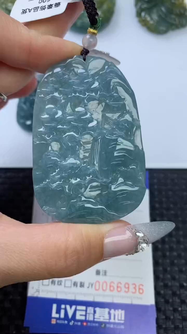 【闪购商品】翡翠颈饰未镶嵌1111111111111111