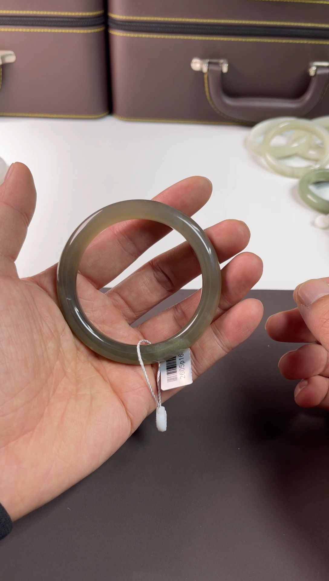 未镶嵌手镯和田玉多样性发货，拍一发一