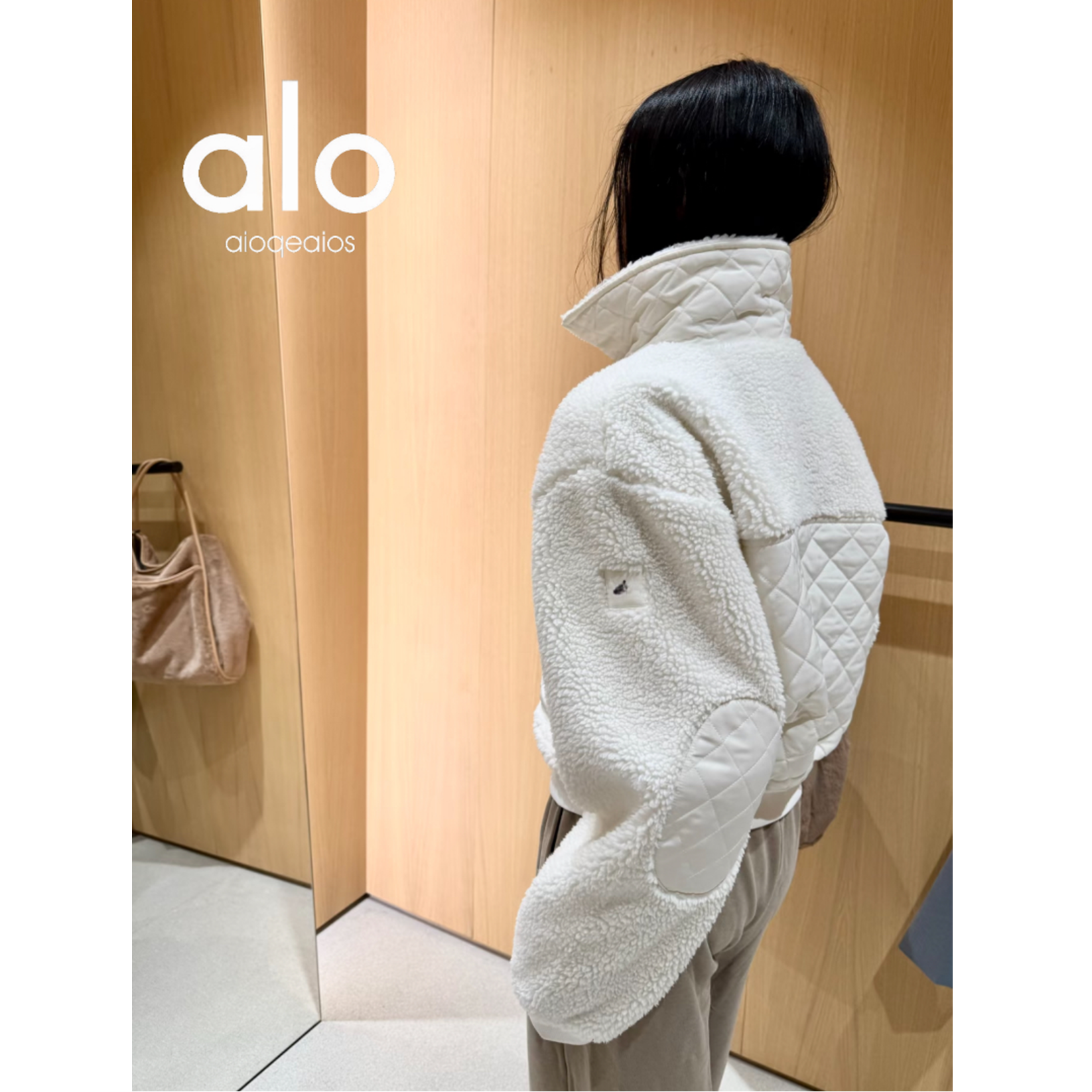 aioqeaios秋冬同款羊羔毛短款外套保暖运动休闲拉链夹克上衣