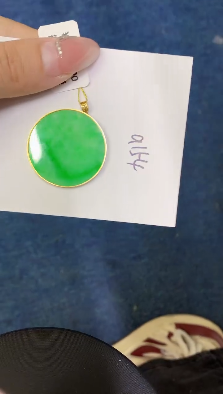 【闪购商品】翡翠颈饰18K金镶嵌000000000000