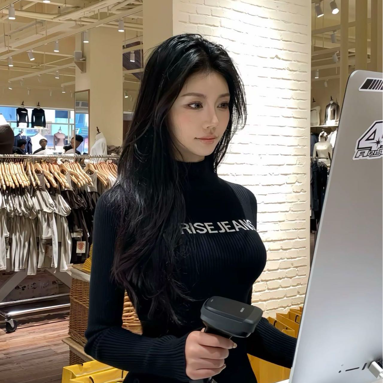 长袖女毛针织衫甜辣半高领针织衫紧身洋气半高领上衣