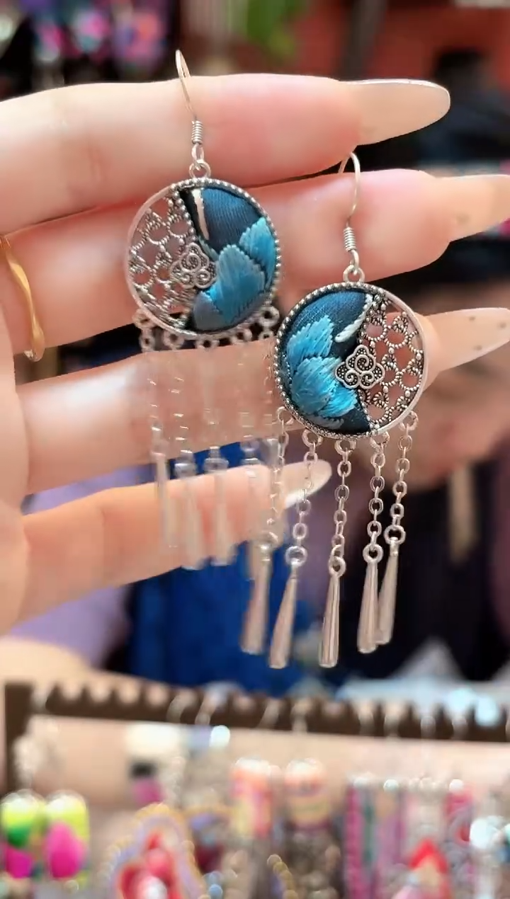 织绣云织谣民族风精美饰品44