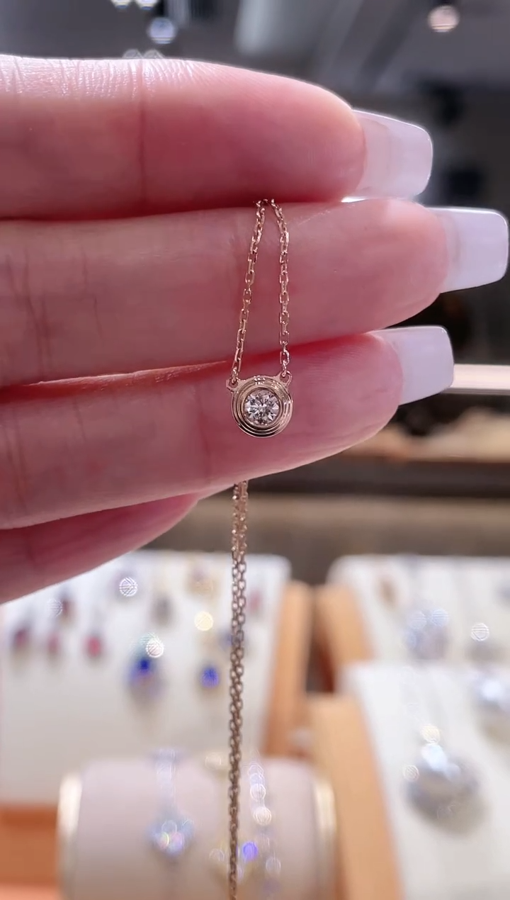 【闪购商品】钻石颈饰18K金镶嵌项链