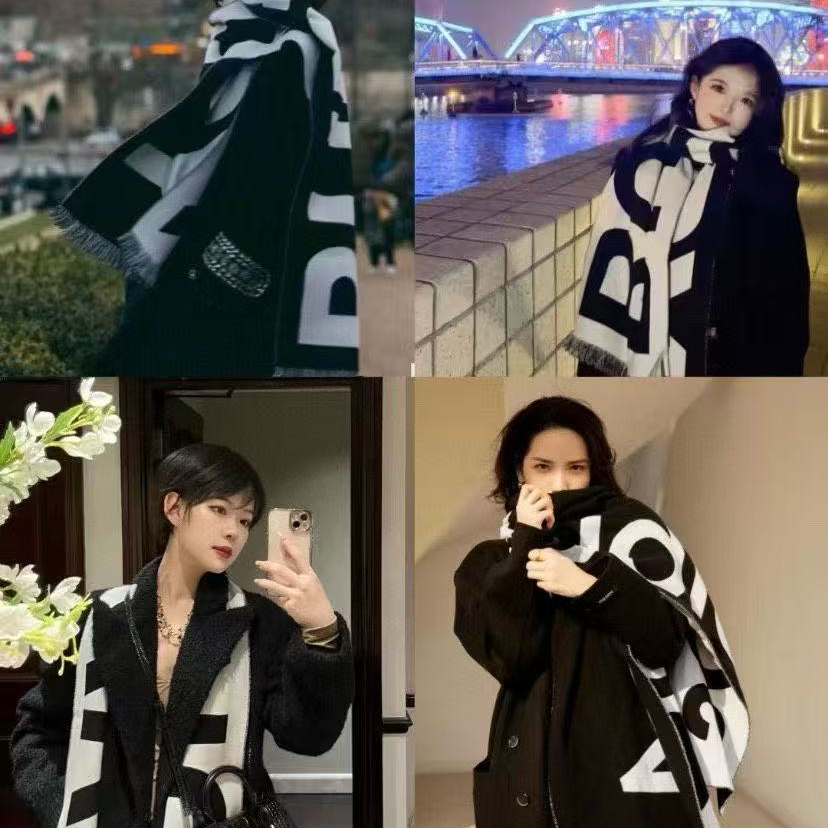 未使用 Balenciaga/巴黎世家 黑白字母围巾