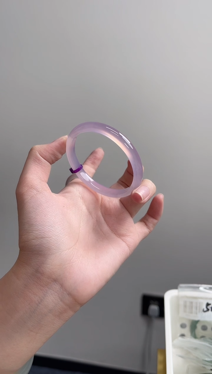 玛瑙/玉髓手镯未镶嵌54-55圈