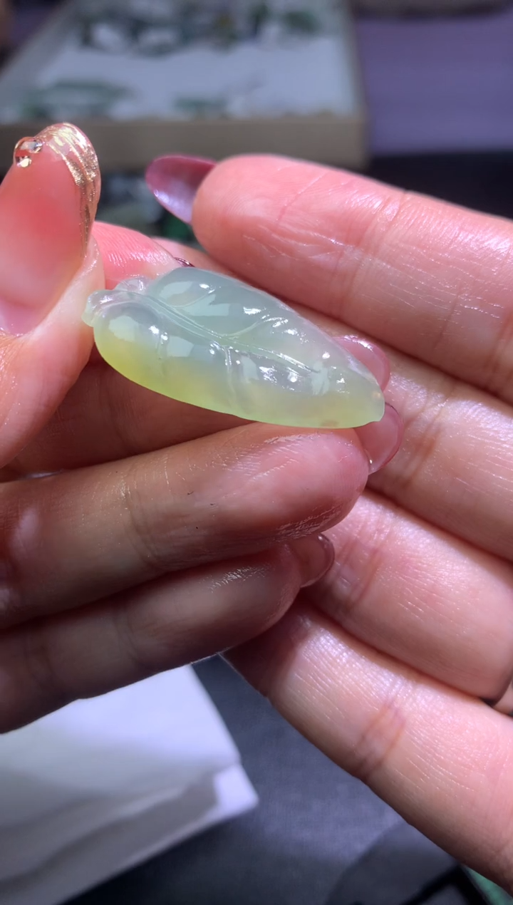 【闪购商品】定制翡翠未镶嵌毛货