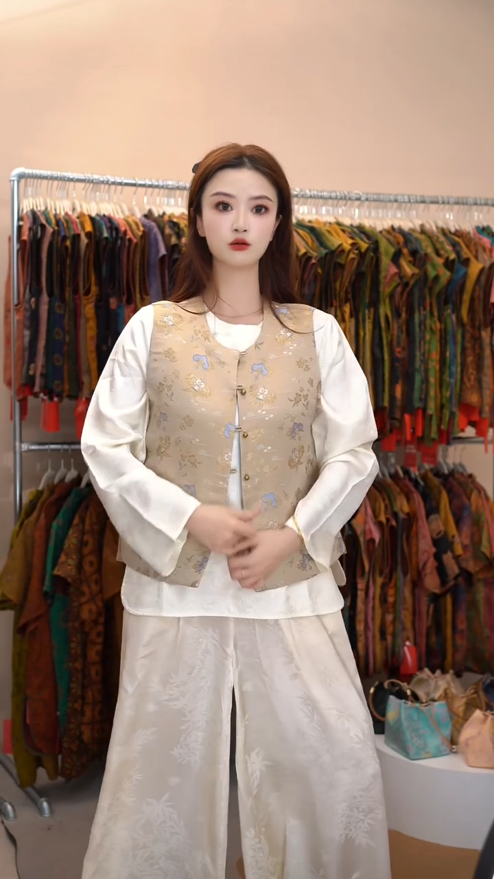清仓不退不换默认微瑕香云纱