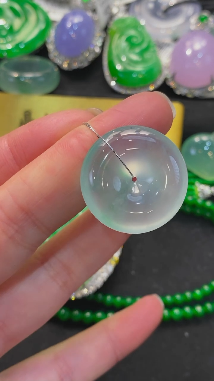 【闪购商品】翡翠颈饰未镶嵌扣子