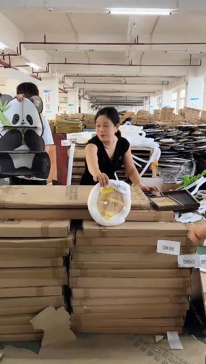 横款孤品果果微瑕闪购D622