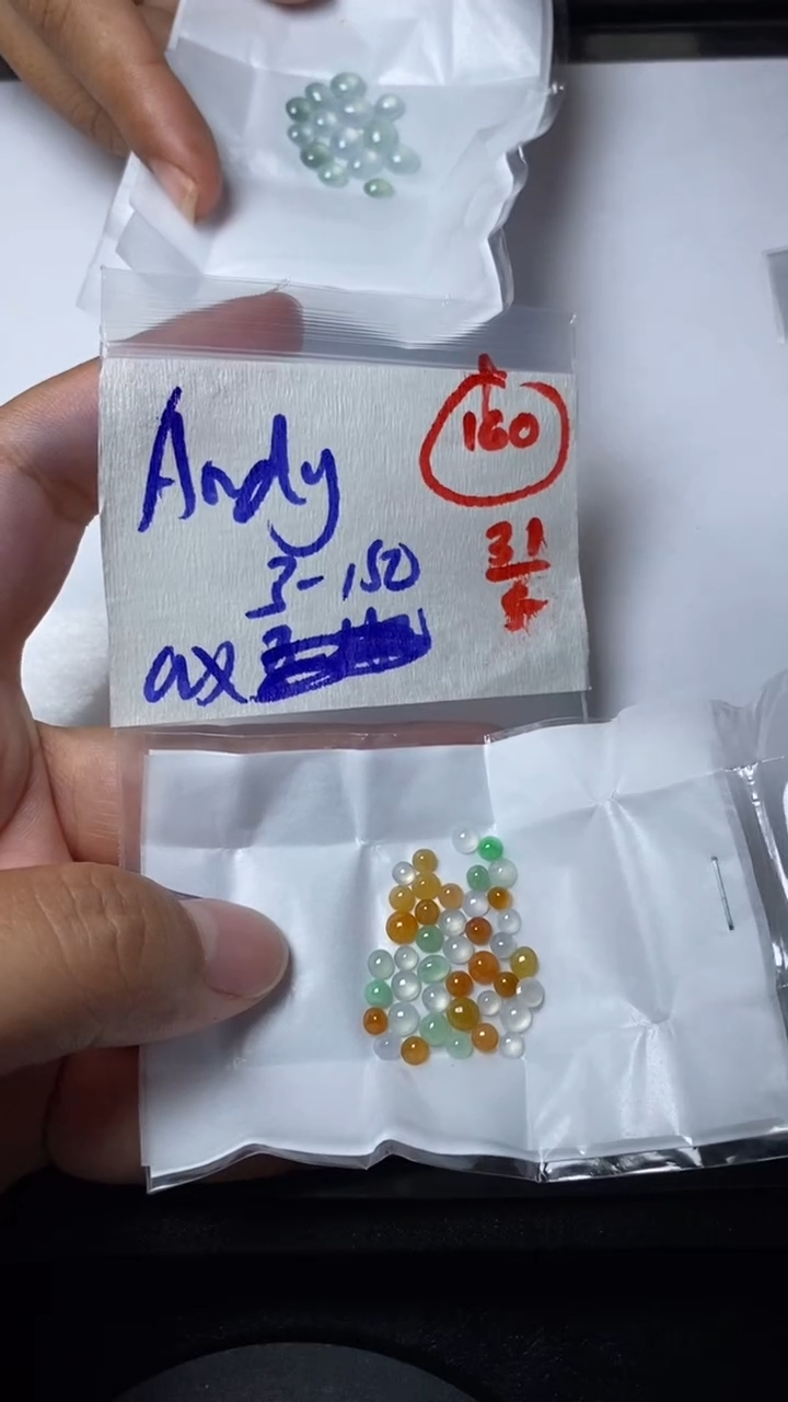 定制翡翠未镶嵌缅甸天然翡翠A货160