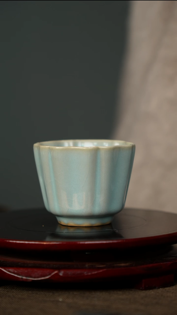 全品樊立  淡天青 葵口  