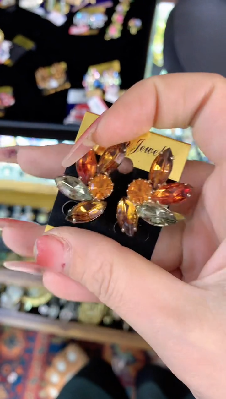 【闪购商品】瓷片楚楚中古珠宝甄选不退换