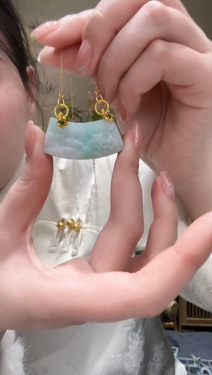 【闪购商品】翡翠颈饰未镶嵌吊坠