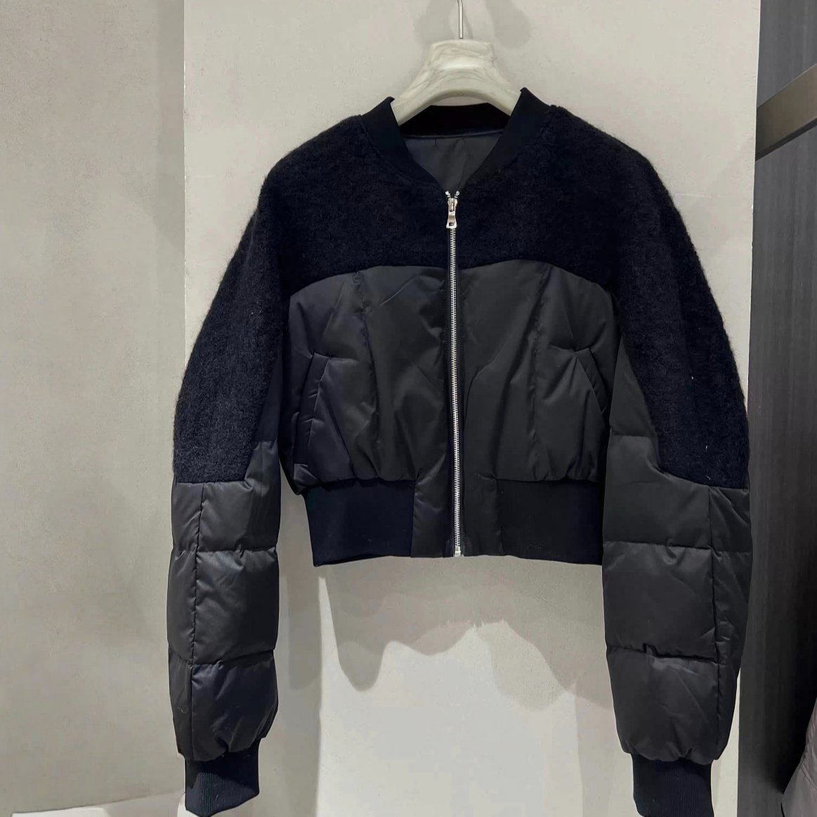 【现货夹克美式】韩版短款黑色拼接撞色显瘦保暖外套高级感白鸭绒