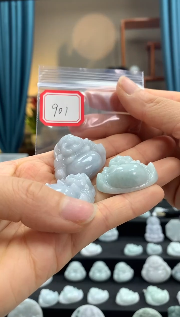 翡翠未镶嵌颈饰佛公 901多样性发一件