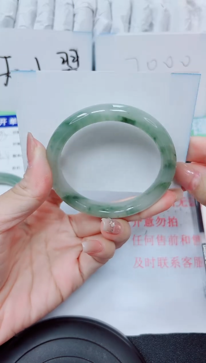 石英质玉手镯未镶嵌276-54.8