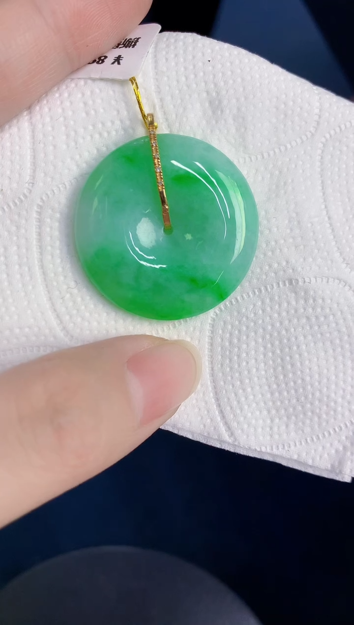 颈饰18K金镶嵌翡翠天然翡翠缅甸A货