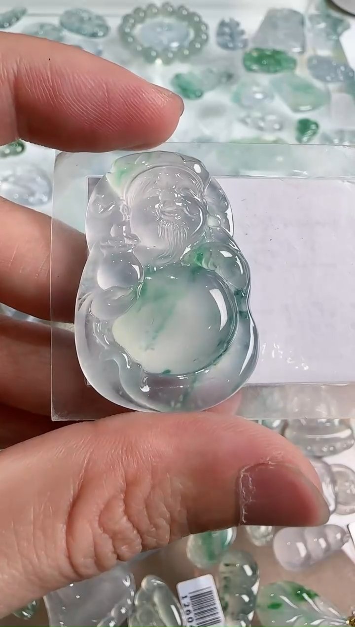 【闪购商品】翡翠吊坠(不含链)未镶嵌··