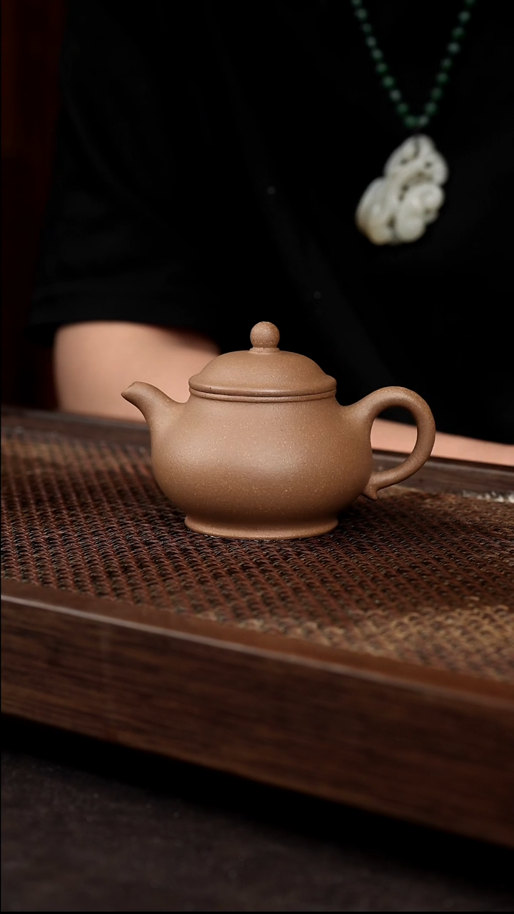 茶壶紫砂芝麻绿潘壶