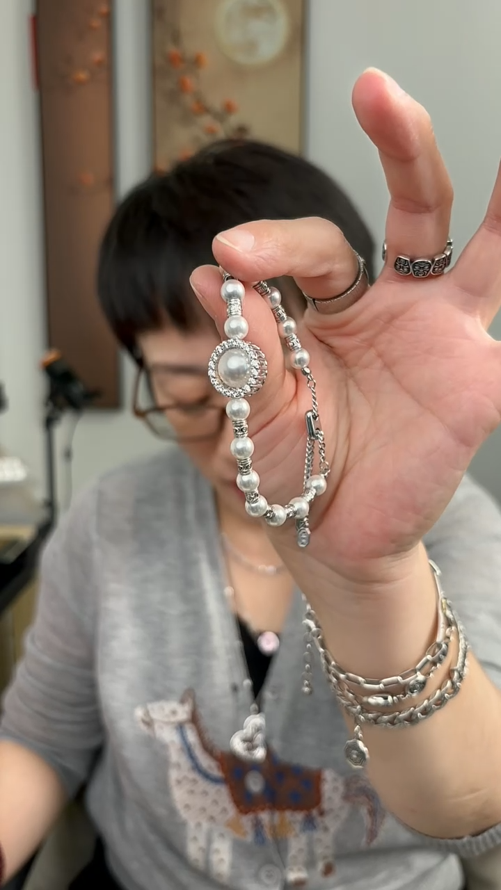 无800银用****8纯银手链珠珠抽拉57