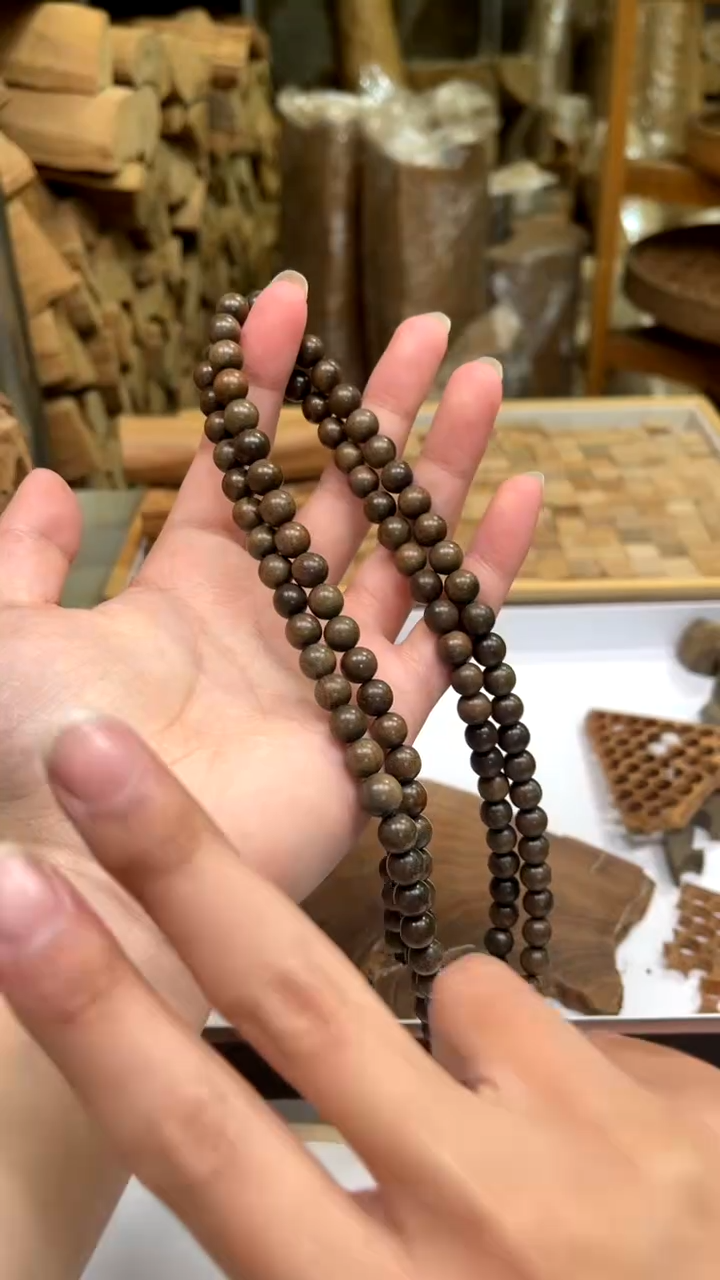 【闪购商品】檀香木其他阴沉0.8/108颗