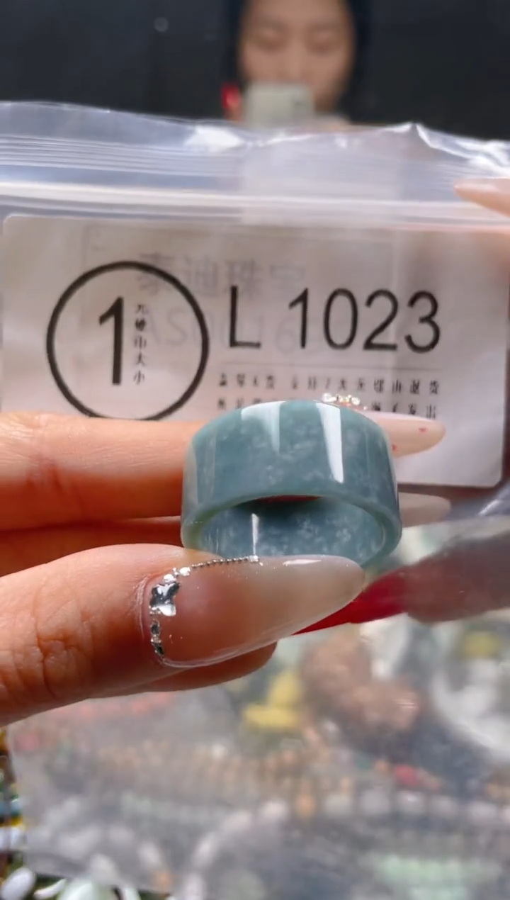 【闪购商品】翡翠颈饰未镶嵌21.8/L/翡翠A货一图一物