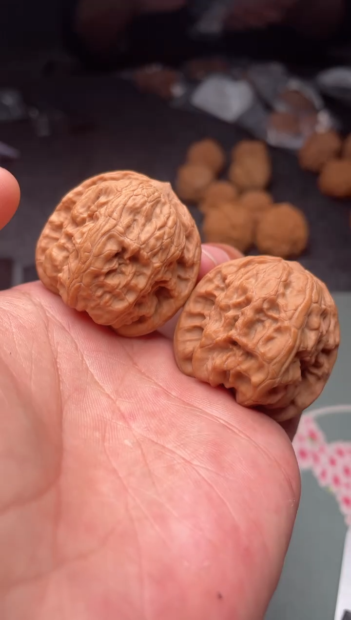 把件文玩核桃a87  野狼 38尺