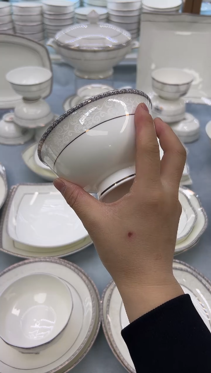 骨瓷玲珑5高6个  