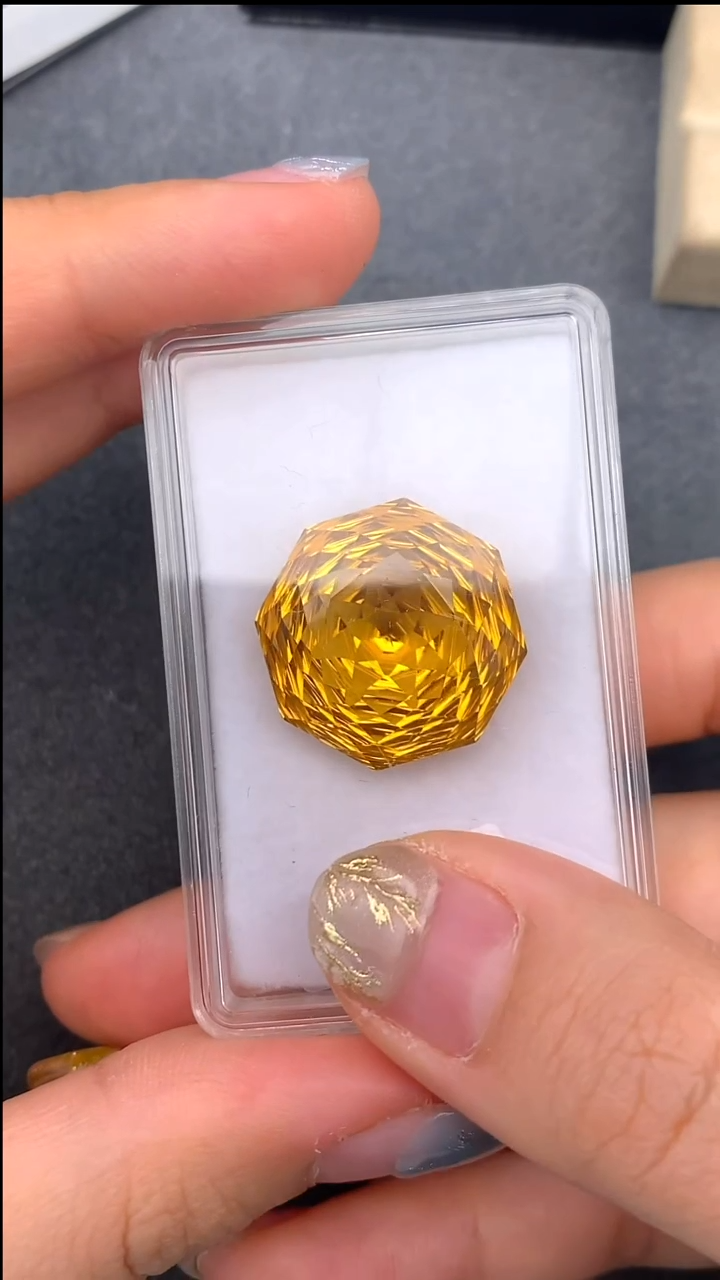 【闪购商品】水晶无银S925镶嵌36.26克拉