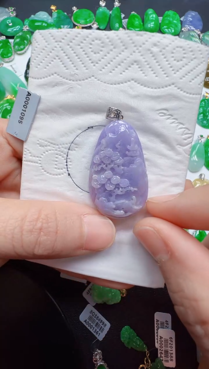 【闪购商品】翡翠吊坠(不含链)18K金镶嵌980