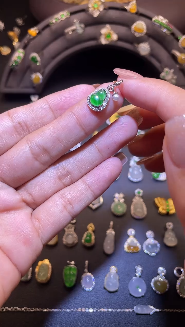 吊坠(不含链)银S925镶嵌翡翠1